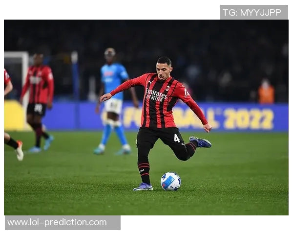 意甲焦点战曼联小胜AC米兰点球大战引发全场热烈反响战术分析详解