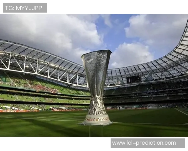 欧联杯精彩对决利物浦与多特蒙德1比1平局帽子戏法引发全场狂欢