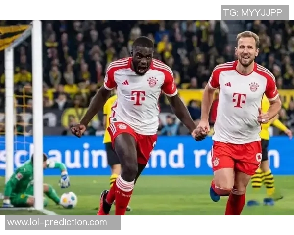 德甲激战拜仁逆转曼联绝杀时刻震撼全场精彩集锦回顾 德甲激战拜仁逆转曼联绝杀时刻震撼全场精彩集锦回顾