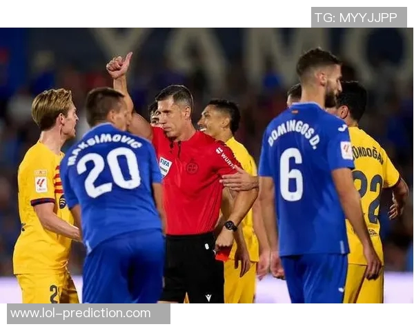 意甲惊现冷门热刺逆转巴萨红牌事件引发全场热议