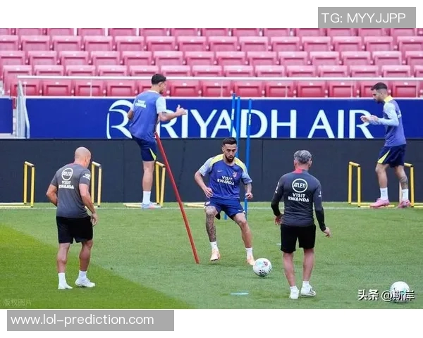 德甲精彩对决那不勒斯大胜马竞帽子戏法引发转会热议