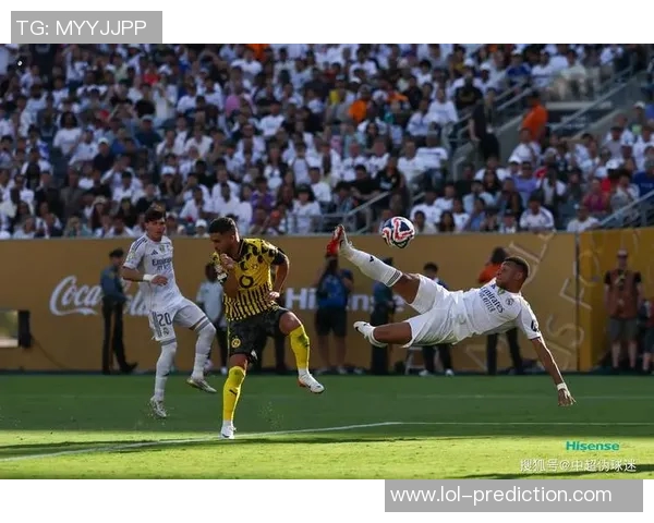 英超激战：皇马狂胜多特蒙德五球大捷引发全场热潮集锦回顾