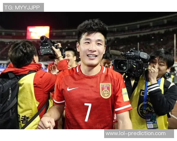 中超精彩对决尤文图斯逆转AC米兰帽子戏法点燃全场热情 中超精彩对决尤文图斯逆转AC米兰帽子戏法点燃全场热情