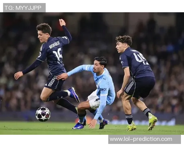 中超精彩对决巴萨与切尔西战成平局转会传闻引发热议